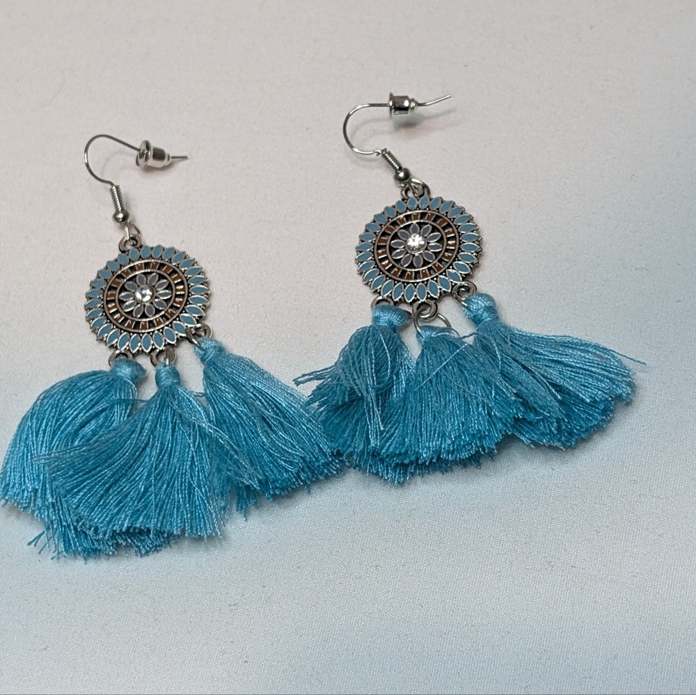 NWOT Round Tassel Earrings